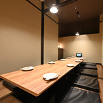 全卓完全個室 焼き鳥 名古屋コーチン 地鶏坊主 - 