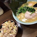 Senya - ラーメン並in味玉＋チャーシューめし！