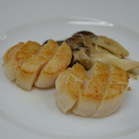 帆立貝のレモンバター焼き