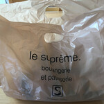 Le Supreme. - 