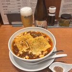 蝋燭屋 - アサヒスーパードライ中瓶550円
      焼きチーズ麻婆麺 倍辛 1400円
      痺れ増し100円