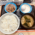 Matsuya - 生玉子かけご飯(ライス大盛) ミニ牛皿セット　290円