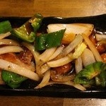 豚小家 - 岩中豚の酢豚680円
      