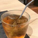 Brasserie Patrie - サービスの烏龍茶