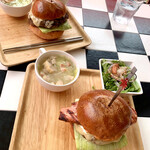 ハンバーガー モミジ - 