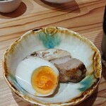 Sushi Tenkatsu - ゆで卵・焼豚・牡蠣