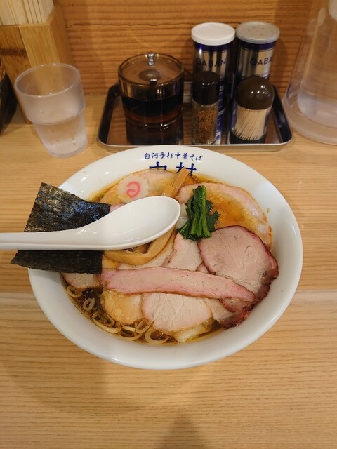 中村ばぁば Relocated]Shirakawa Teuchi Chuka Soba Nakamura - Hitachi