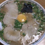 幸陽閣 - 卵入りラーメン（ねぎ多め　2013.8）