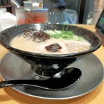 元祖博多中洲屋台ラーメン 一竜 - とんこつラーメン