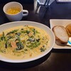 Cafe&bar B1 - スモークサーモンのクリームパスタ