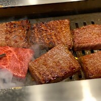 焼肉ホルモン 新井屋 にかい - 