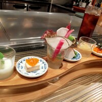 丸の内一丁目 しち十二候 - 