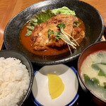 煮込み居酒屋 寅 - チキンソテー定食