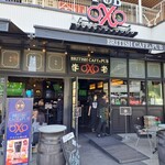 British Cafe& Pub OXO - 皆でコチラに伺った。