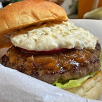 ピークス カフェ - ピークスバーガー単品¥810
      ポテトorサラダ付きで＋¥100