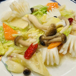 馨林 - イカと春キャベツのピリ辛炒め