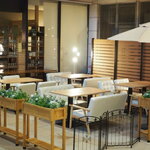 ビフトロ バイ ラ コクシネル - テラスは屋根がついているため雨の日でも安心してご利用いただけます