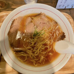 中華そば 真壁六郎太 - 醤油チャーシュー増し太麺