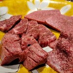 焼肉牛匠 新 - 