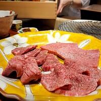 焼肉牛匠 新 - 