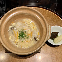 下関春帆楼 阿倍野店 - ふく雑炊、香の物