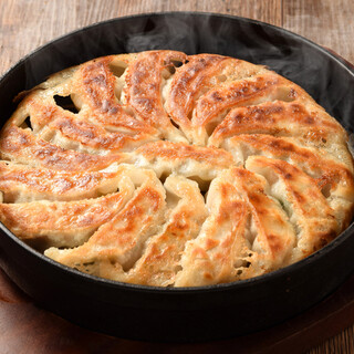 格安ビールと鉄鍋餃子 3・6・5酒場_1