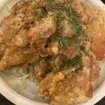 Rokunosuke - やはり、若鶏の唐揚げを頼んでます。