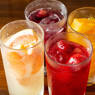 Looks great on SNS ◎ Lots of fruit ♪ Fruit highball