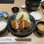 Tonkatsu Kagurazaka Sakura - 