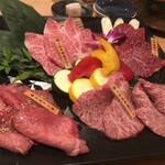 肉屋直営 焼肉 但馬屋 - 