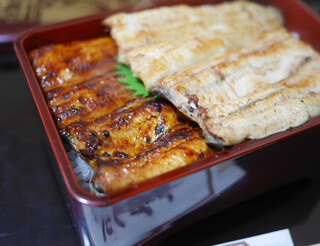 八ツ目や にしむら - 鰻重定食　特上　蒲焼と白焼