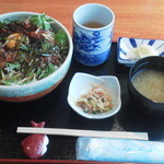 新勝丸 - マグロユッケ丼￥500