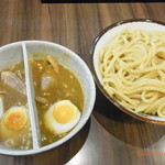 つけめん 恵那く - ノーマル＆カレーのハーフ＆ハーフ￥８３０