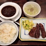牛たん料理 閣 - ハーフカレー定食　