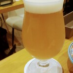 クラフトビールとモロッコ料理 ホップとリップ - クラフトビール3杯目は神戸オープンエアーのブレークスルー！