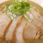 煮干ソバと米 今日の1番 - トロトロで美味しい豚バラチャーシューが6枚