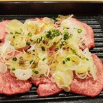 生タンと塊ハラミ 焼肉音吉 - 