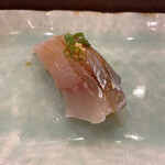 すし処 宮葉 - あじ