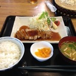 レストラン伊達 - トンテキ定食 880円
