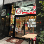 BEEF KITCHEN STAND - 肉バル
                        『ビーフキッチンスタンド アパホテル歌舞伎町店』さん。
                        入り口は通り側♪