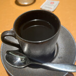 She Fururu Higashiyama - 器も良いですね。これはホットコーヒー。