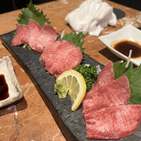 焼肉 宮中 - 