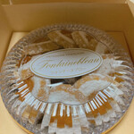 ケーキハウス フォンテーヌブロー - 綺麗に並べられてます（➰〰➰）ﾉ