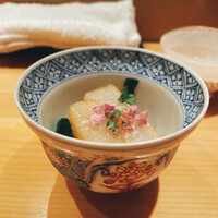 鮨 つぼみ - 帆立、ほうれん草