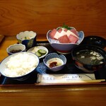 お食事処 おがわ - くじら定食