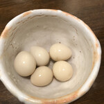 お料理とお酒 oto - うずらの卵のピクルス385円