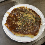 Okonomiyaki Yamadaya - 思ってたよりかは、デカいお好み焼きなりねぇ〜(°▽°)