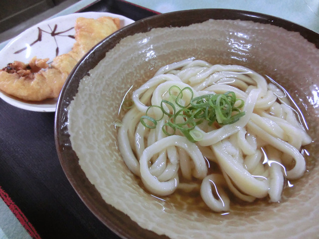 山内うどん>