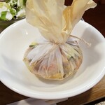 キッチン ブルー グローブ - 鶏肉とあさりのカルトッチョ　アレンテージョ風のアップ、全体の写真が撮れていませんでした！？