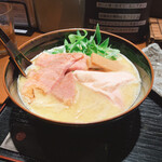 神楽 海老で鯛を釣る麺堂 - 